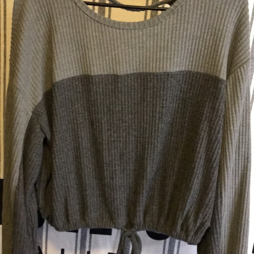 Hollister tie front crinch top